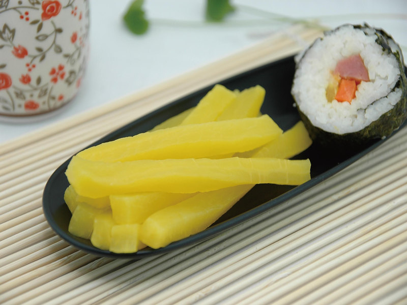 Sushi radish strip